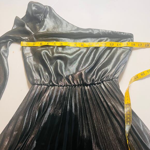Derek Lam Metallic One Shoulder Pleated Dress Size Black Silver Size EU 36 - Picture 8 of 12